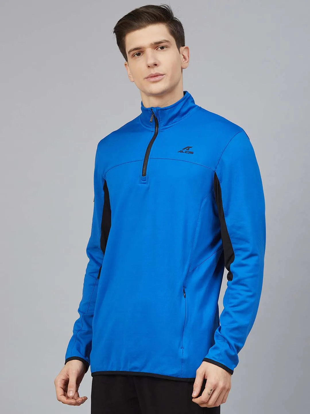 Alcis Men Blue Solid Training Sweatshirt