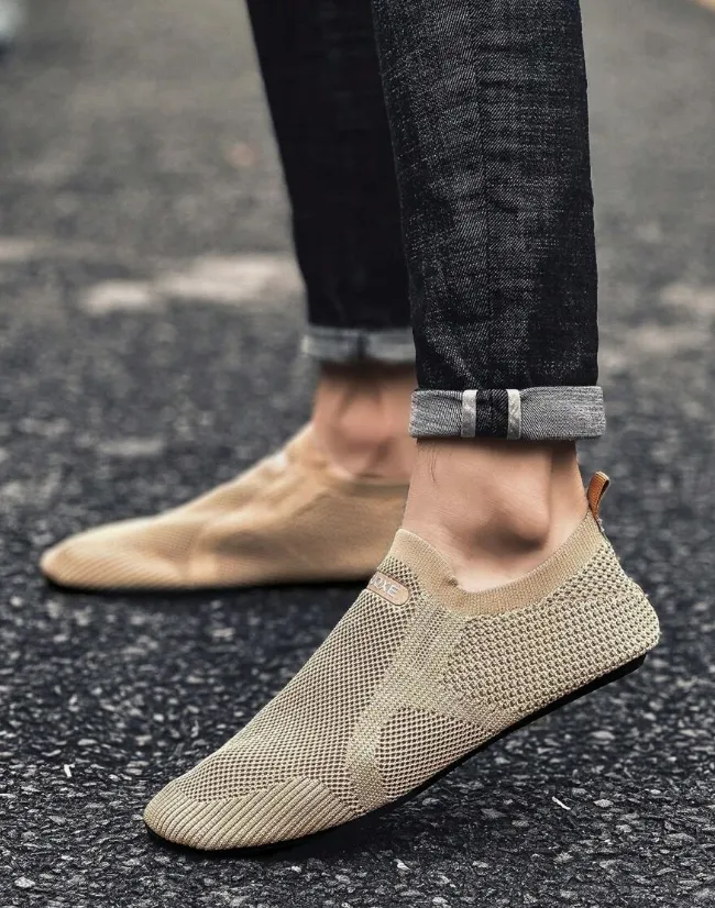 NEW Breathable Men Loafers Slip-On Lightweight Male Walking Shoes Anti-Slip Flexible Couple Casual Sneakers Summer Soft Footwear, Brown, Sz 12